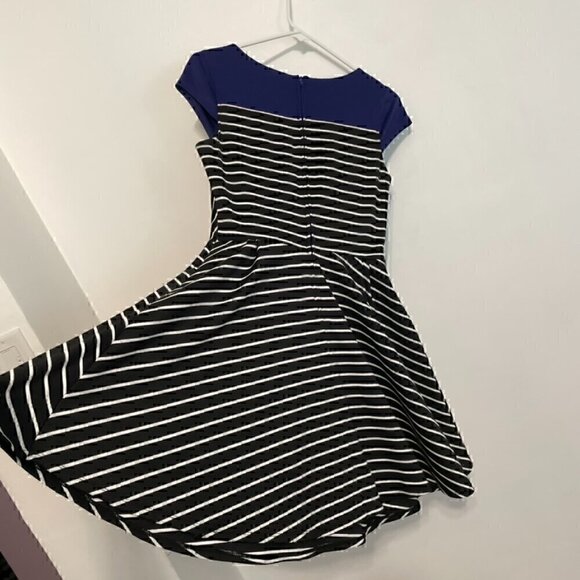 BCX Black White Indigo Colorblock Striped Cap Sleeve Fit & Flare Dress JUNIORS 7 - Picture 12 of 14